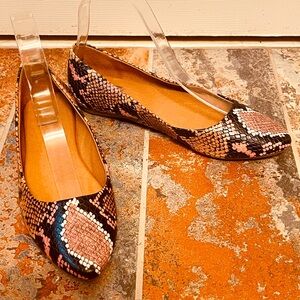 🥿NWOB! Gorgeous Report Women's Maren Style Black, Brown & Cream Snakeskin Flats!